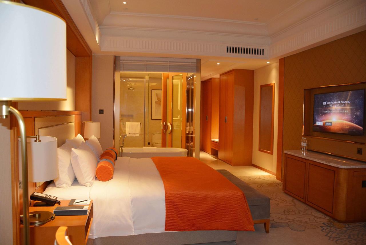 Отель Wyndham Grand Plaza Royale Ruimao Guizhou Dushan Экстерьер фото