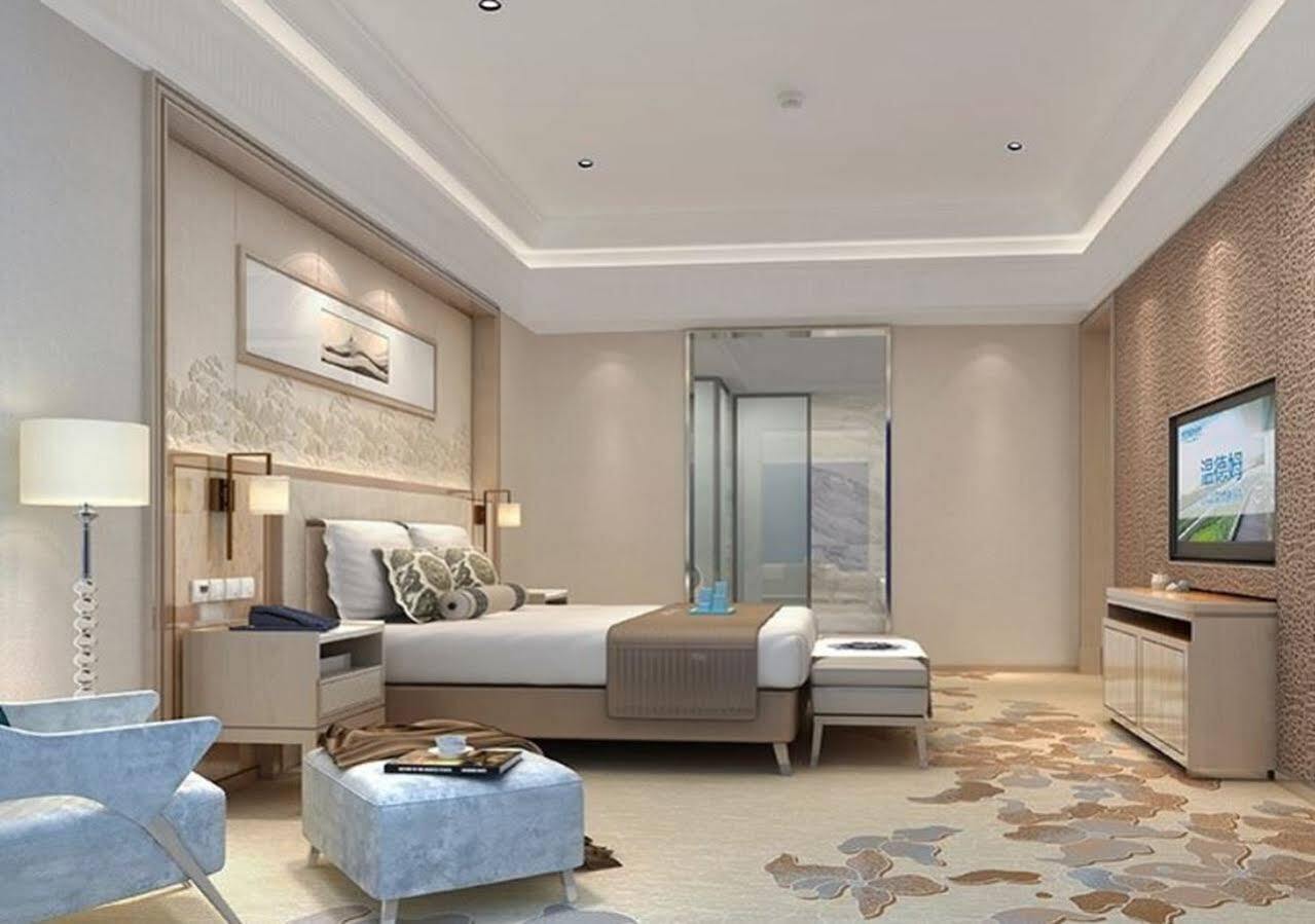 Отель Wyndham Grand Plaza Royale Ruimao Guizhou Dushan Экстерьер фото